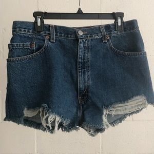 Urban outfitters x up cycled Levi’s slouchy shorts